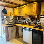 בית נופש Charming House With Sea View Emily In *