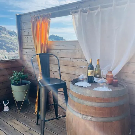 Feriehus Charming House With Sea View Emily In