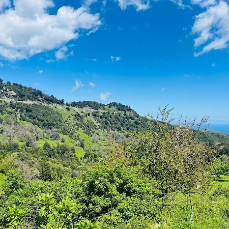 Charming House With Sea View Emily In *