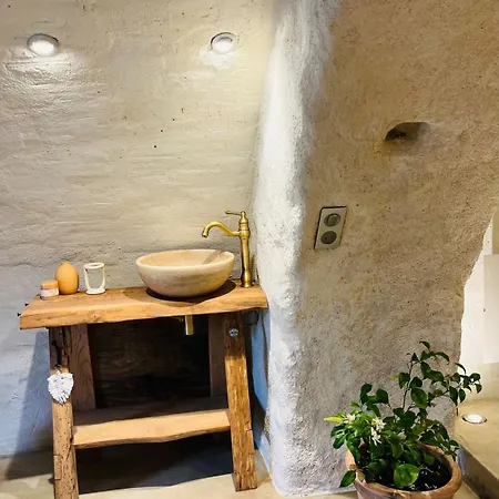 Charming House With Sea View Emily In *