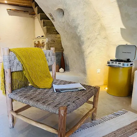 Charming House With Sea View Emily In Porri